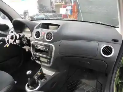 Здавання транспортного засобу citroen c3 hdi 70 furio року 2007 потужний 8hz