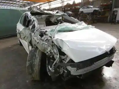 Veículo de Sucata opel astra j lim. sport do ano 2010 alimentado a17dtr