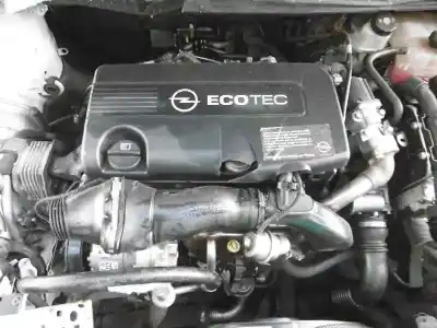 Veículo de Sucata opel astra j lim. sport do ano 2010 alimentado a17dtr