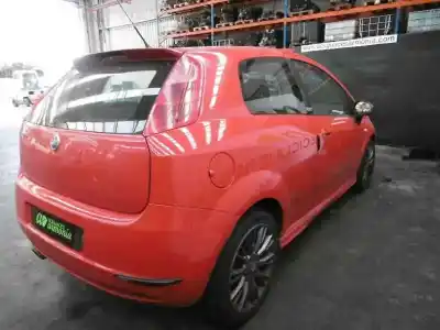 Sloopvoertuig fiat grande punto (199) 1.4 16v dynamic (01.2007->) van het jaar 2006 aangedreven 199a6000