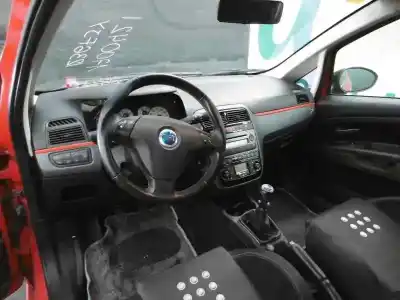 Sloopvoertuig fiat grande punto (199) 1.4 16v dynamic (01.2007->) van het jaar 2006 aangedreven 199a6000