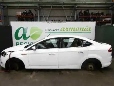 Veicolo di demolizione FORD                                               MONDEO BERLINA (CA2)                                                                                                                                                                                                                                       Ghia X                                                                                                                                                                                                                                                     dell'anno 2008 alimentato AZBA