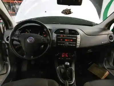 Здавання транспортного засобу fiat bravo (198) 1.9 dynamic multijet року 2007 потужний 192a8000