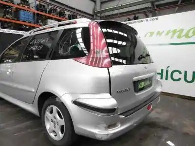 Sloopvoertuig peugeot 206 sw x-line van het jaar 2006 aangedreven 8hz