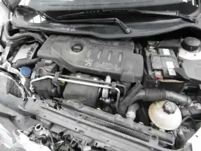 Sloopvoertuig peugeot 206 sw x-line van het jaar 2006 aangedreven 8hz
