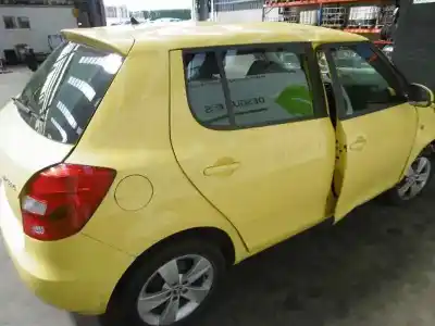 Verschrottungsfahrzeug skoda fabia (5j2 ) young des jahres 2014 angetrieben cgpa