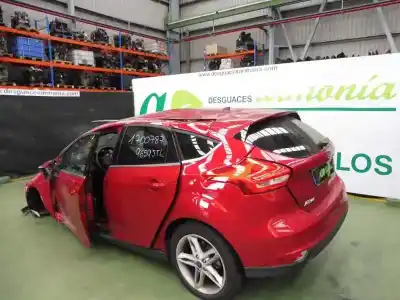 Véhicule à la ferraille ford                                               focus lim. (cb8)                                                                                                                                                                                                                                           trend                                                                                                                                                                                                                                                      de l'année 2016 alimenté m1dd