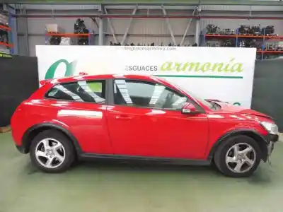 Veículo de Sucata volvo c30 1.6 d drive kinetic do ano 2011 alimentado d4162t