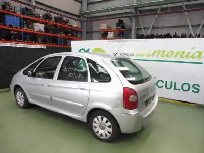Scrapping Vehicle citroen xsara picasso 1.6 hdi sx of the year 2004 powered dv6ted4