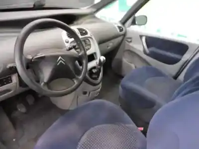 Scrapping Vehicle citroen xsara picasso 1.6 hdi sx of the year 2004 powered dv6ted4
