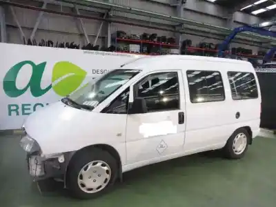 Vehículo de desguace PEUGEOT                                            EXPERT KOMBI                                                                                                                                                                                                                                               Confort acristaldo (8 asientos)                                                                                                                                                                                                                            del año 2002 con motor RHZDW10ATED