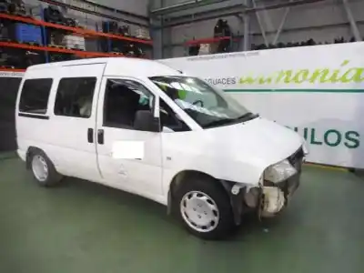 Vehículo de desguace peugeot                                            expert kombi                                                                                                                                                                                                                                               confort acristaldo (8 asientos)                                                                                                                                                                                                                            del año 2002 con motor rhzdw10ated