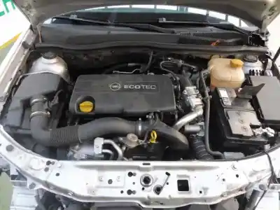 Veículo de Sucata opel astra h berlina edition do ano 2009 alimentado z17dtr