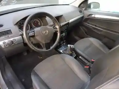 Veículo de Sucata opel astra h berlina edition do ano 2009 alimentado z17dtr