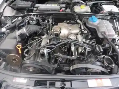 Scrapping Vehicle audi a4 avant (8e) 2.5 tdi (114kw) of the year 2002 powered aym