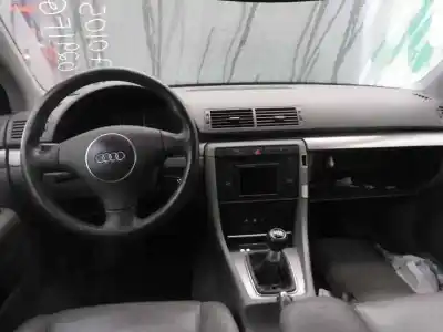 Scrapping Vehicle audi a4 avant (8e) 2.5 tdi (114kw) of the year 2002 powered aym