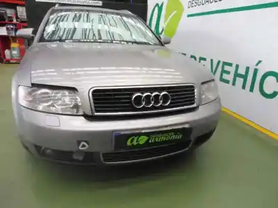 Scrapping Vehicle audi a4 avant (8e) 2.5 tdi (114kw) of the year 2002 powered aym