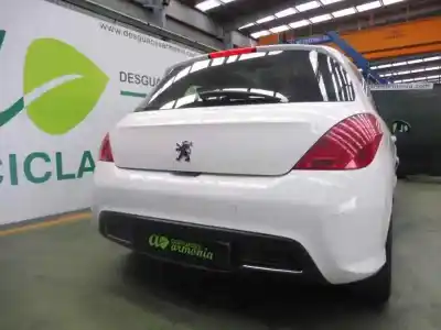 Véhicule à la ferraille peugeot 308 gt de l'année 2008 alimenté 5fx
