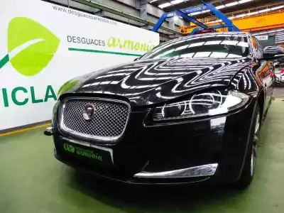 Veículo de Sucata JAGUAR                                             XF                                                                                                                                                                                                                                                         2.2 Diesel Premium Luxury                                                                                                                                                                                                                                  do ano 2014 alimentado 224DT