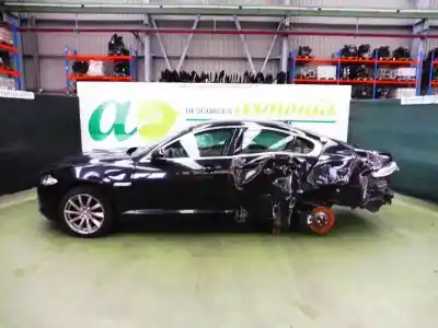 Veicolo di demolizione jaguar                                             xf i (x250)                                                                                                                                                                                                                                                2.2 d                                                                                                                                                                                                                                                      dell'anno 2014 alimentato 224dt