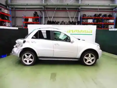 Veículo de Sucata MERCEDES-BENZ CLASE M (W164) 320 / 350 CDI (164.122) do ano 2007 alimentado 642940