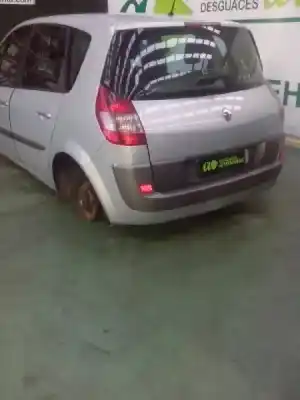 Veicolo di demolizione renault scenic ii confort dynamique dell'anno 2004 alimentato k9k728