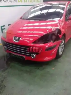 Hurda Aracı peugeot 307 berlina (s2) xsi yılın 2005 güçlü rfjew10a