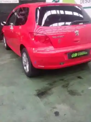 Hurda Aracı peugeot 307 berlina (s2) xsi yılın 2005 güçlü rfjew10a