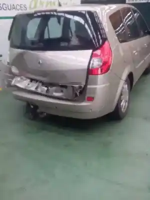 Scrapping Vehicle renault scenic ii grand dynamique of the year 2007 powered f9q804e