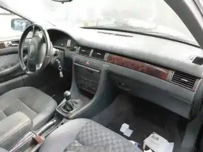 Veículo de Sucata audi a6 berlina (4b2) 2.5 tdi do ano 1997 alimentado akn