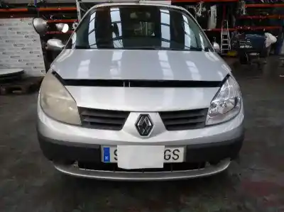 Scrapping Vehicle RENAULT SCENIC II Grand Confort Expression of the year 2003 powered F9Q812