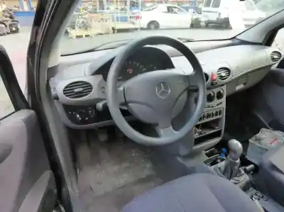 Здавання транспортного засобу mercedes-benz clase a (w168) 140 (168.031) року 2000 потужний m166940