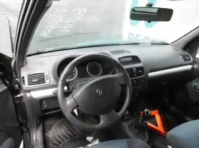 Утилизация автомобиля renault clio ii fase ii (b/cb0) authentique года 2005 питание d7f726