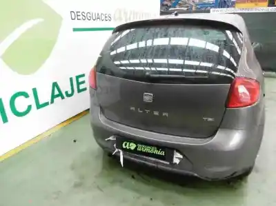 Здавання транспортного засобу seat altea (5p1) i-tech року 2014 потужний caxc