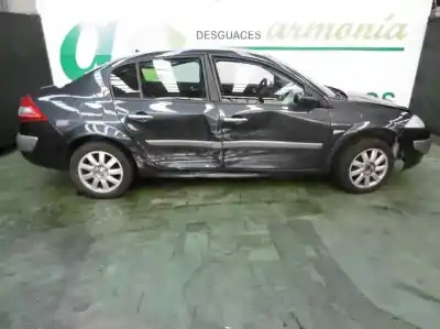 Veículo de Sucata renault megane ii classic berlina dynamique do ano 2007 alimentado k4m812