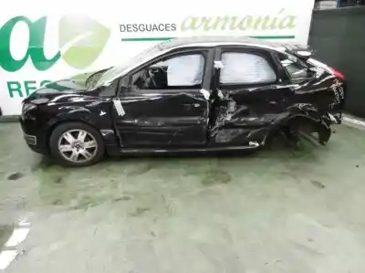 Veículo de Sucata ford focus berlina (cap) sport do ano 2006 alimentado hxda