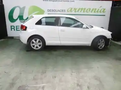 Vehicul casat audi a3 (8p) 1.6 tdi attraction al anului 2012 alimentat cayc