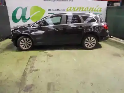 Hurda Aracı OPEL ASTRA J SPORTS TOURER Excellence Yılın 2016 güçlü B16DTH