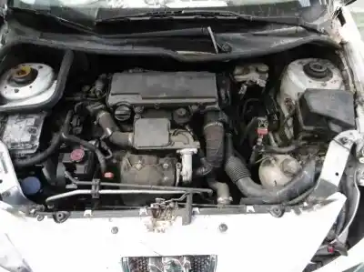 Veículo de Sucata peugeot 206+ básico do ano 2010 alimentado 8hzdv4td