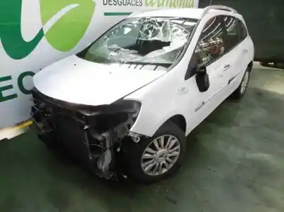 Veículo de Sucata renault clio grandtour expression do ano 2009 alimentado d4f784