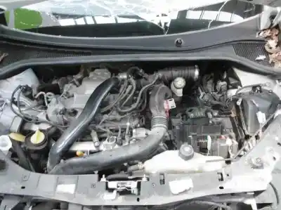 Veículo de Sucata renault clio grandtour expression do ano 2009 alimentado d4f784