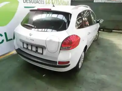 Veículo de Sucata renault clio grandtour expression do ano 2009 alimentado d4f784