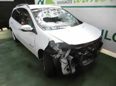 Veículo de Sucata renault clio grandtour expression do ano 2009 alimentado d4f784