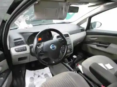 Veicolo di demolizione fiat grande punto (199_) 1.3 d multijet (199.axd11, 199.axd1a, 199.axd1b,... dell'anno 2006 alimentato 199a3000