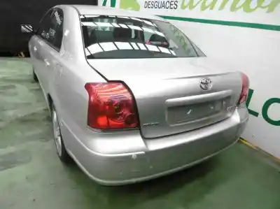 Здавання транспортного засобу toyota avensis berlina (t25) 2.0 executive berlina року 2005 потужний 1azfse