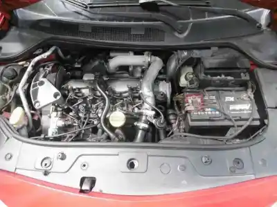 Vehicul casat otras marcas megane ii coupe confort authentique al anului 2004 alimentat f9q800