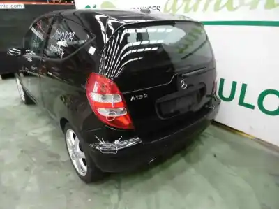 Vehicul casat mercedes                                           clase a (w169)                                                                                                                                                                                                                                             a 150 (169.331)                                                                                                                                                                                                                                            al anului 2007 alimentat 266920