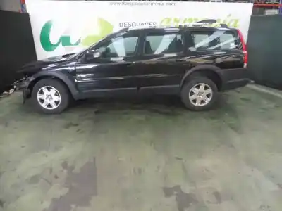 Scrapping Vehicle VOLVO XC70 II (136) D5 AWD of the year 2006 powered D5244T4