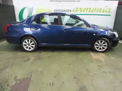 Véhicule à la ferraille TOYOTA                                             AVENSIS BERLINA (T25)                                                                                                                                                                                                                                      1.8 Sol Sedán                                                                                                                                                                                                                                              de l'année 2003 alimenté 1ZZFE