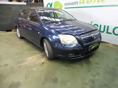 Здавання транспортного засобу toyota avensis berlina (t25) 1.8 sol sedán року 2003 потужний 1zzfe